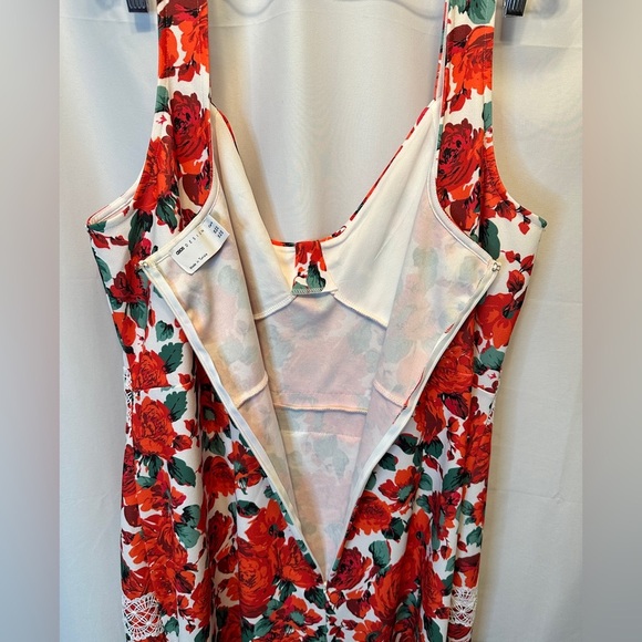 NWT ASOS Design Curve Size 22 Floral Lace Sheath Dress Pink Red Green White - Picture 8 of 12